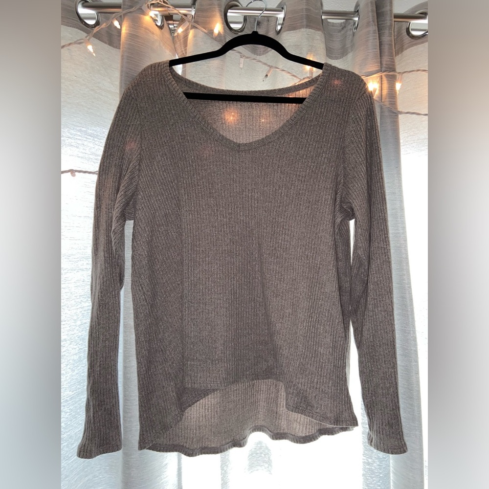 American eagle gray/cream long sleeve